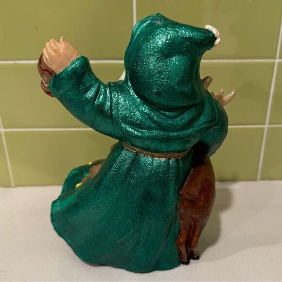 Vintage Hand Painted Ceramic Santa - Picture 3 of 7